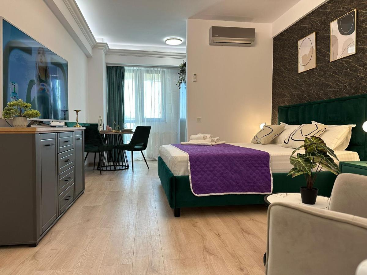 Lazar Towers Studios & Apartments Near Palas Iasi Exterior foto