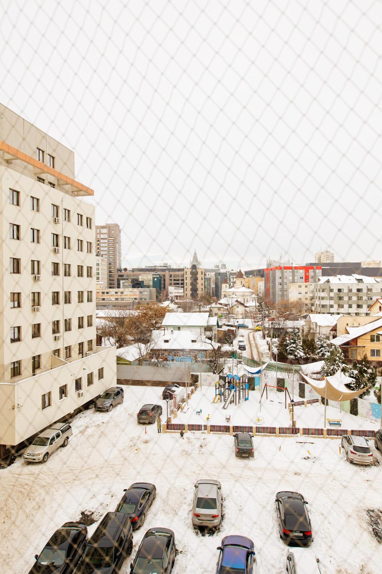 Lazar Towers Studios & Apartments Near Palas Iasi Exterior foto
