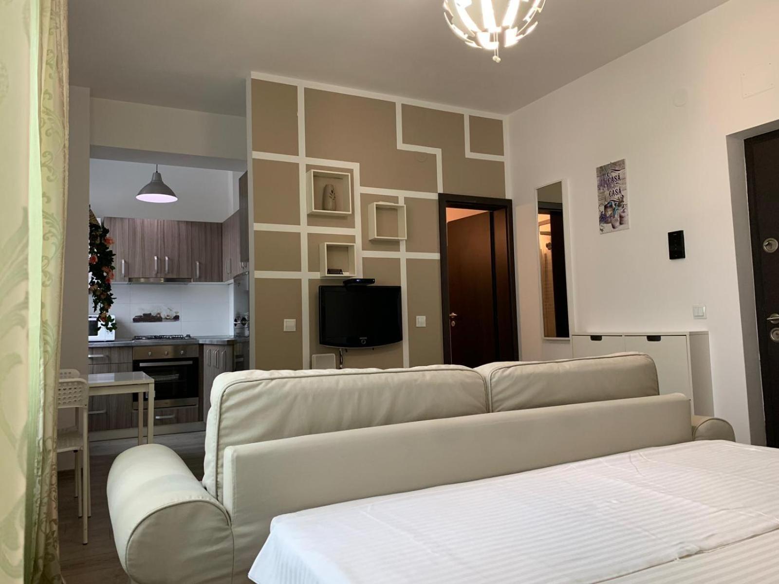 Lazar Towers Studios & Apartments Near Palas Iasi Exterior foto